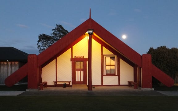 The Pikitū wharenui.