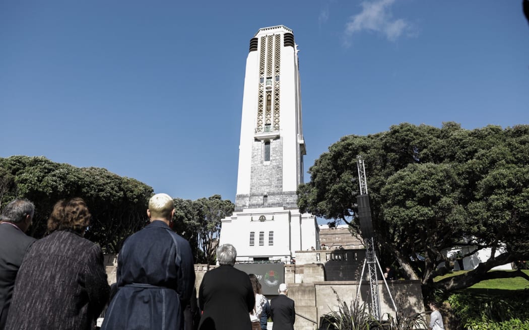 About 1000 people, including Prime Minister Chris Hipkins, gathered at Pukeahu National War Memorial Park in Wellington. for the National Commemorative Service to mark Anzac Day.