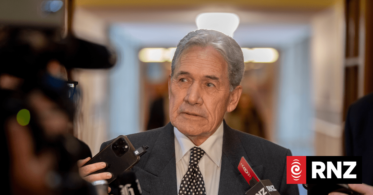Winston Peters asks officials to 'express concern' with Chinese counterparts over MP travel bans