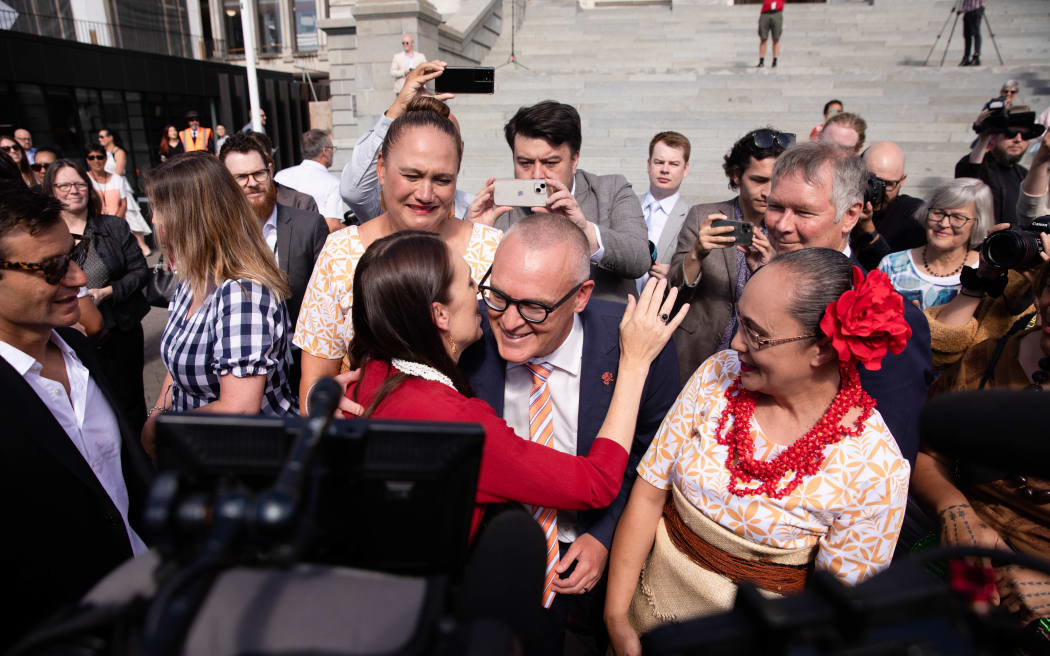 Crowds applaud outgoing PM Jacinda Ardern as she leaves parliament for the final time as Prime Minister