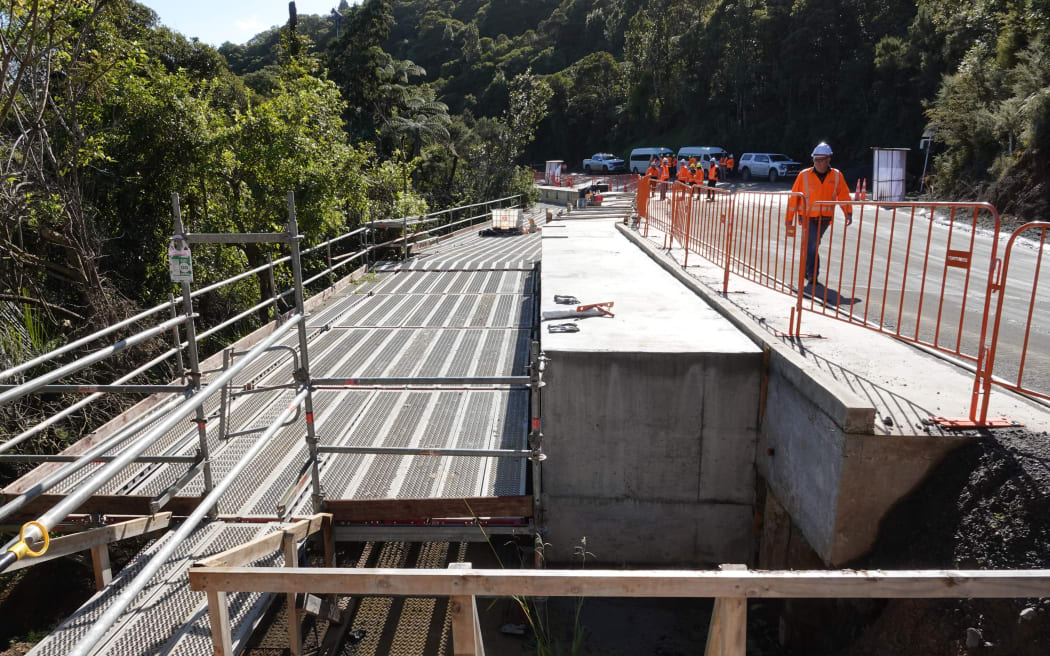 An example of the “Mangamuka wall” construction method used to rebuild the highway at 15 critical slip sites.