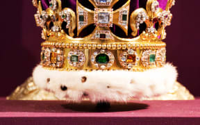 A picture shows St Edward's Crown, the crown used in coronations for English and later British monarchs, and one of the senior Crown Jewels of Britain, during a service to celebrate the 60th anniversary of the coronation of Queen Elizabeth II at Westminster Abbey in London on June 4, 2013. - Queen Elizabeth II marked the 60th anniversary of her coronation with a service at Westminster Abbey filled with references to the rainy day in 1953 when she was crowned.  AFP PHOTO / POOL / JACK HILL (Photo by JACK HILL / POOL / AFP)