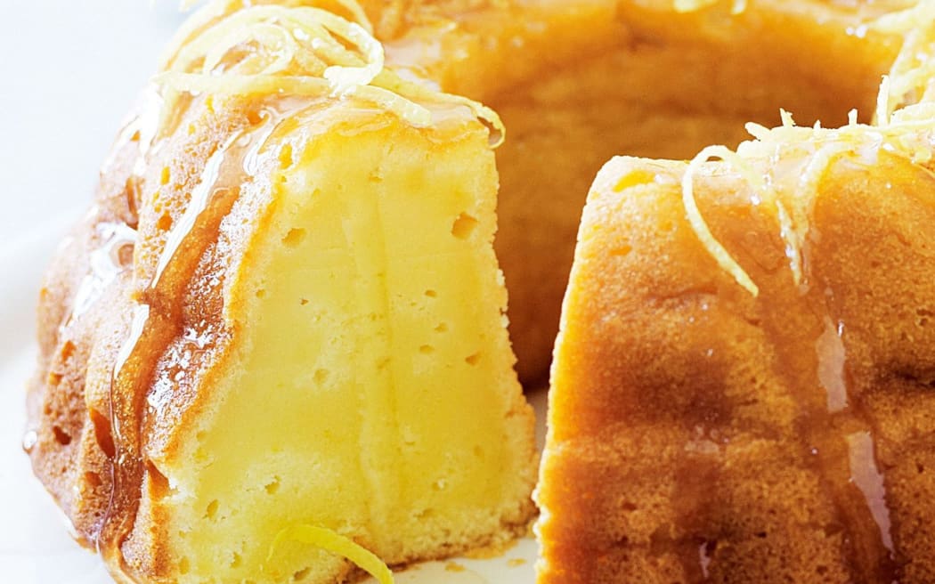 Lemon Yoghurt Cake