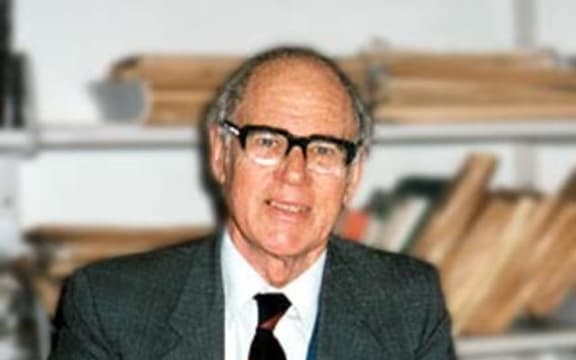 Ronald Dellow