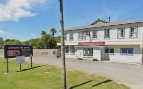 The Castlepoint Hotel - the Whakataki, is allowed to sell alcohol pending the outcome of its appeal.