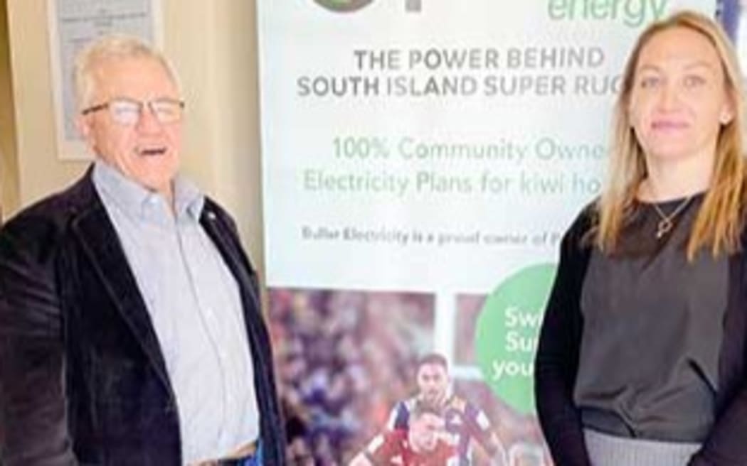 Frank Dooley with BEL board chair Shannon Hollis in June this year. Photo: Lee Scanlon