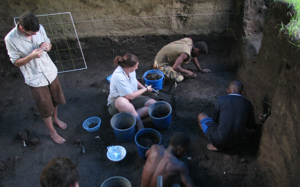 A 2009 excavation involving researchers from the University of Otago, at the SAC locality on Watom Island, Bismarck Archipelago, Papua New Guinea. Photo credit: Dr Rebecca Kinaston