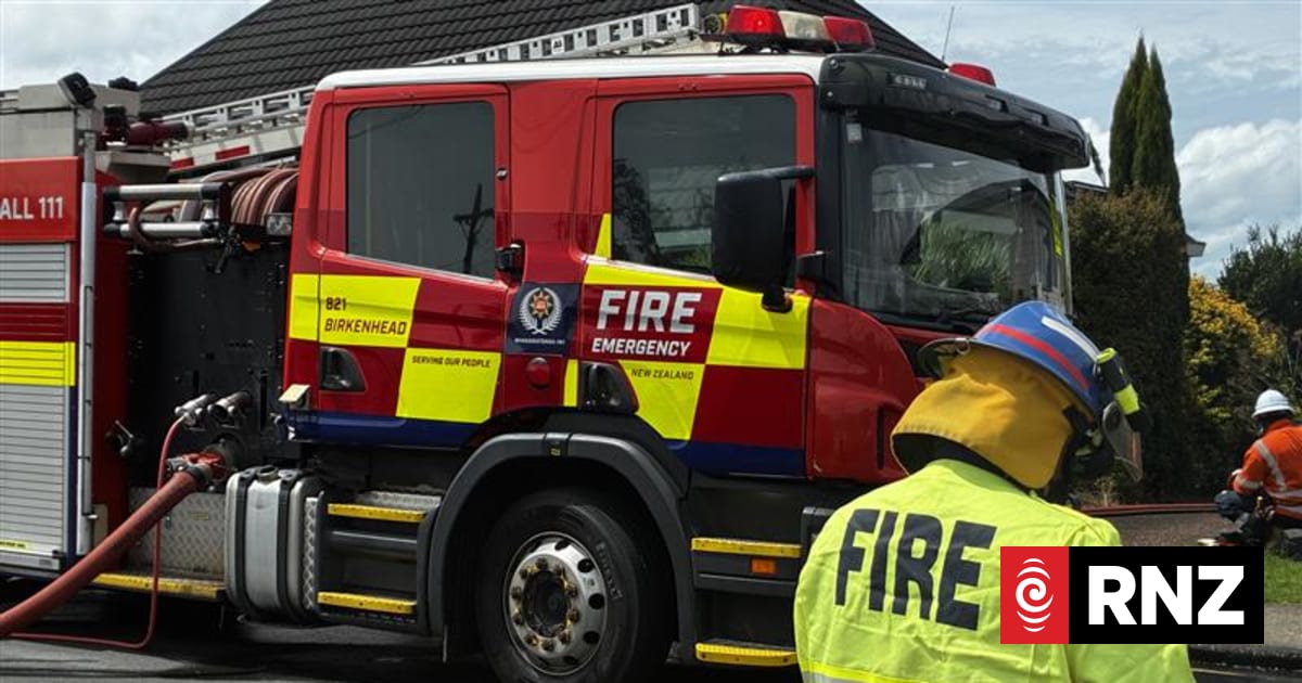 One dead after Auckland house fire