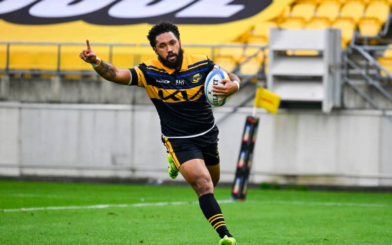 Live: Super Rugby Pacific - Hurricanes v Queensland Reds | RNZ