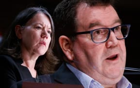 Deputy Prime Minister Grant Robertson and Director of Public Health Dr Caroline McElnay