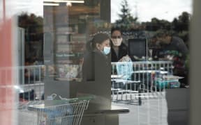 Queues at Mt Wellington Countdown on the 28th of March
