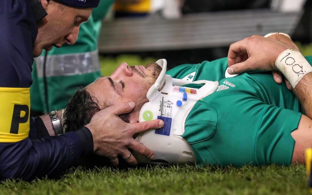 Ireland's Robbie Henshaw lays injured