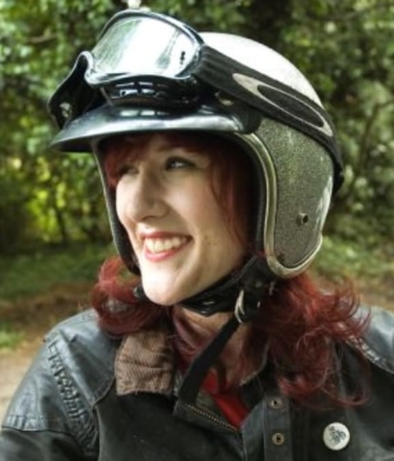 Lois Pryce