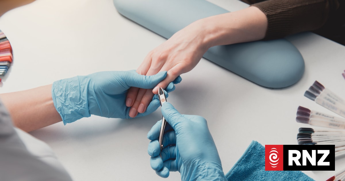 'Eye of the storm': Business owner's fight to keep nail tech siblings in country