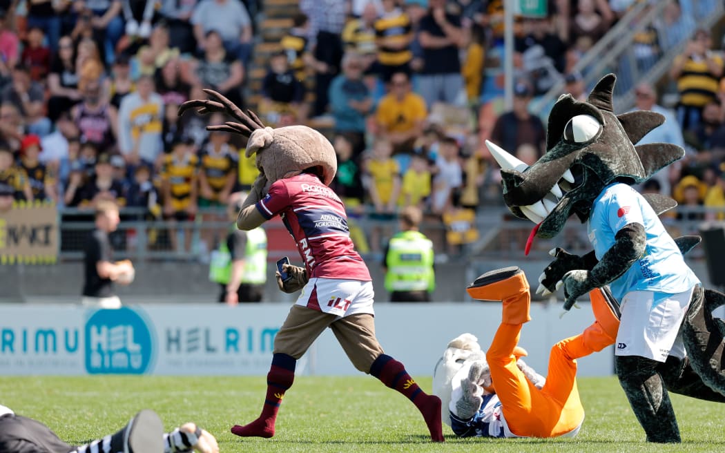 Carnage at the 2023 NPC final mascot race