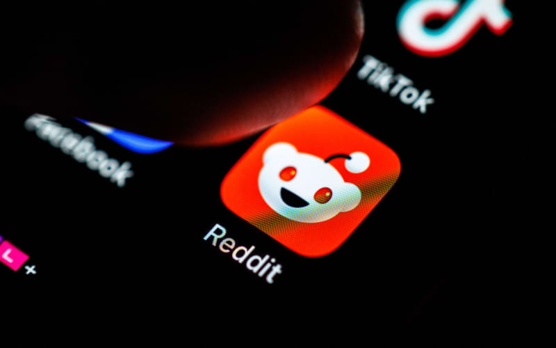 Reddit files legal challenge against Australia's social media ban | RNZ