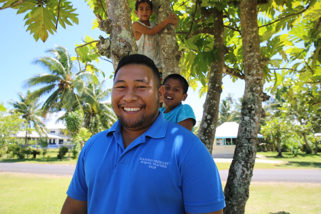 Fa'i Freuan is a teacher at Manono Uta Primary School and had two children sick with measles, but he took them directly to hospital where they were treated.