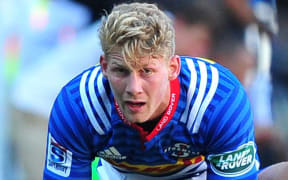 Robert du Preez of the Stormers lines up a kick.