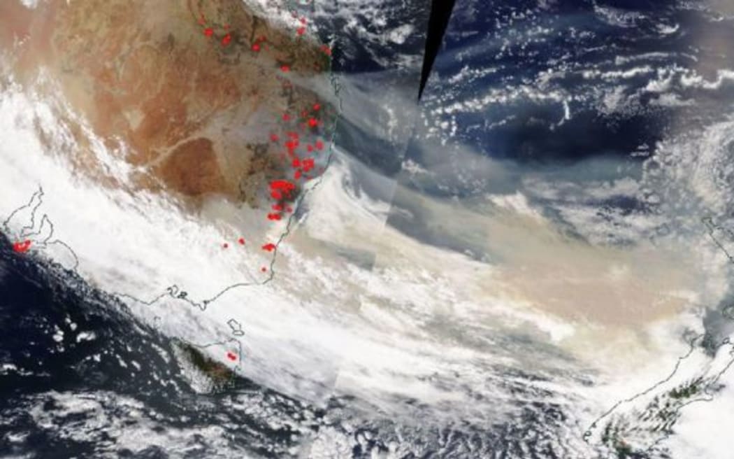 A satellite image showing smoke travelling towards New Zealand on 5 January