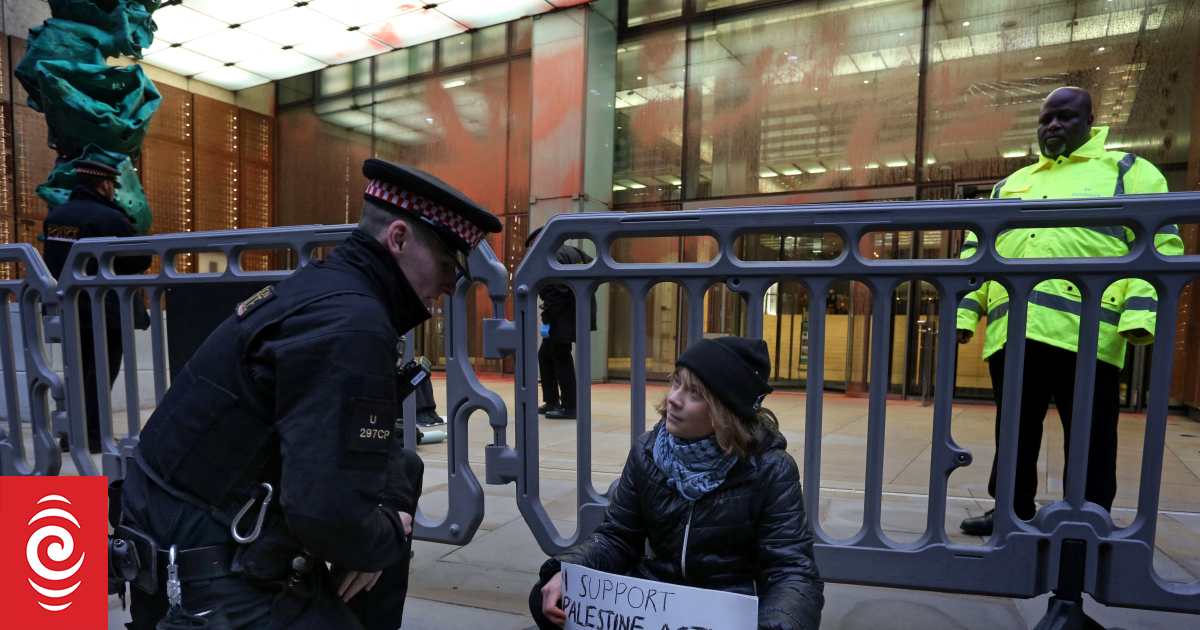 Greta Thunberg arrested at pro-Palestinian protest in London
