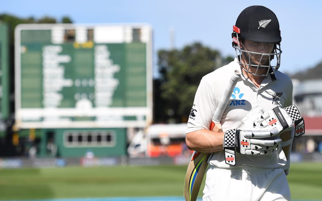 The Black Caps are struggling against South Africa at the Basin Reserve with skipper Kane Williamson among the early dismissals.