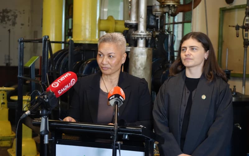 Greens promises to cut power bills and make solar more affordable with ...