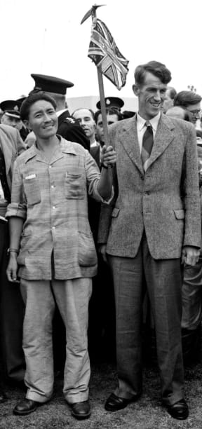 Sherpa Tenzing Norgay and Sir Edmund Hillary arriving in Britain on 3 July 1953 after the Everest expedition.