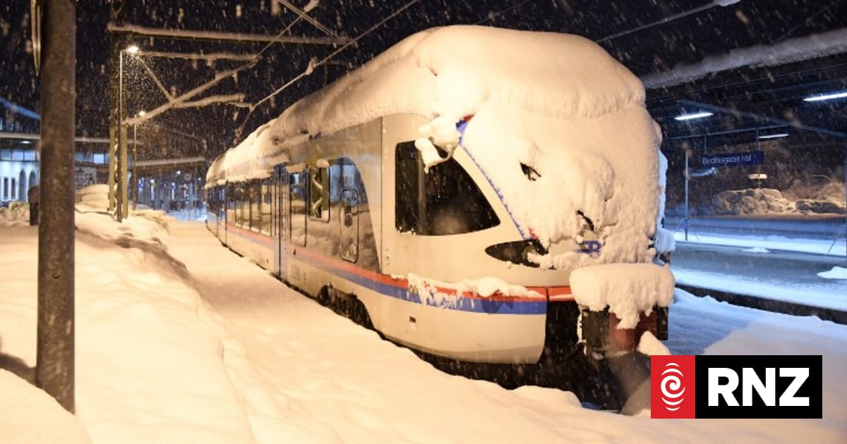 Snow brings parts of Europe to a standstill