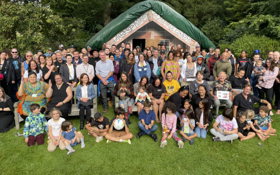 Ngāti Ranana and the community at this years, Hangi Day at Clandon Park.