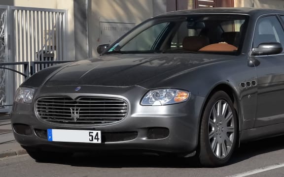 Maserati Quattroporte.