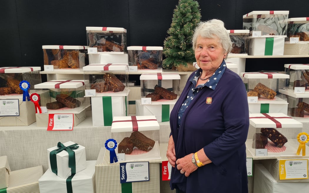 Christmas Cake competition