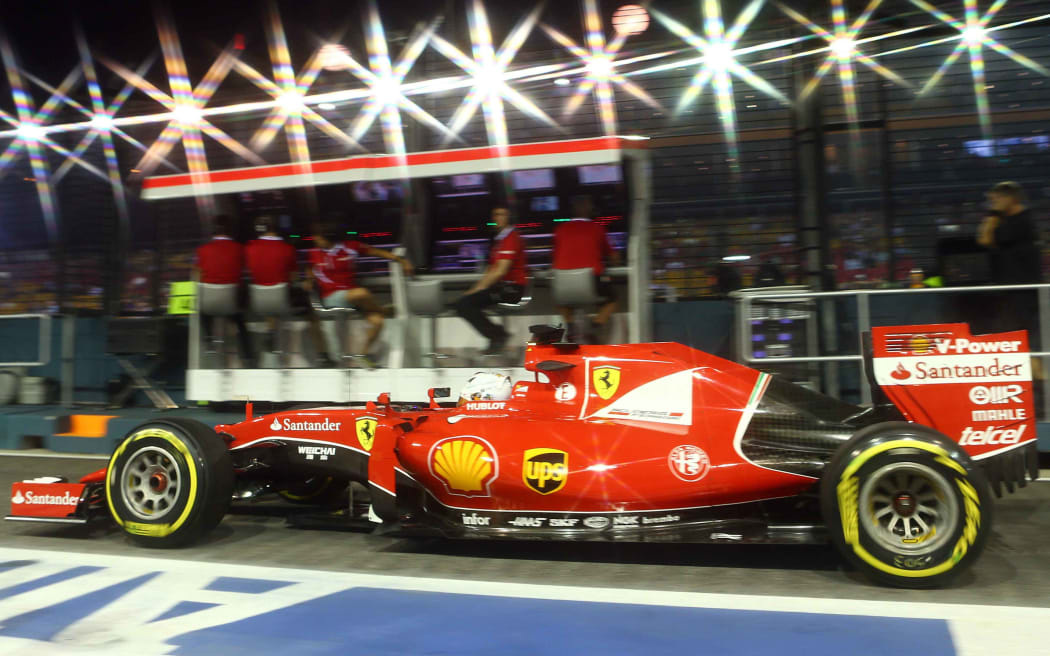 The Ferrari of Sebastian Vettel in Singapore, 2015.