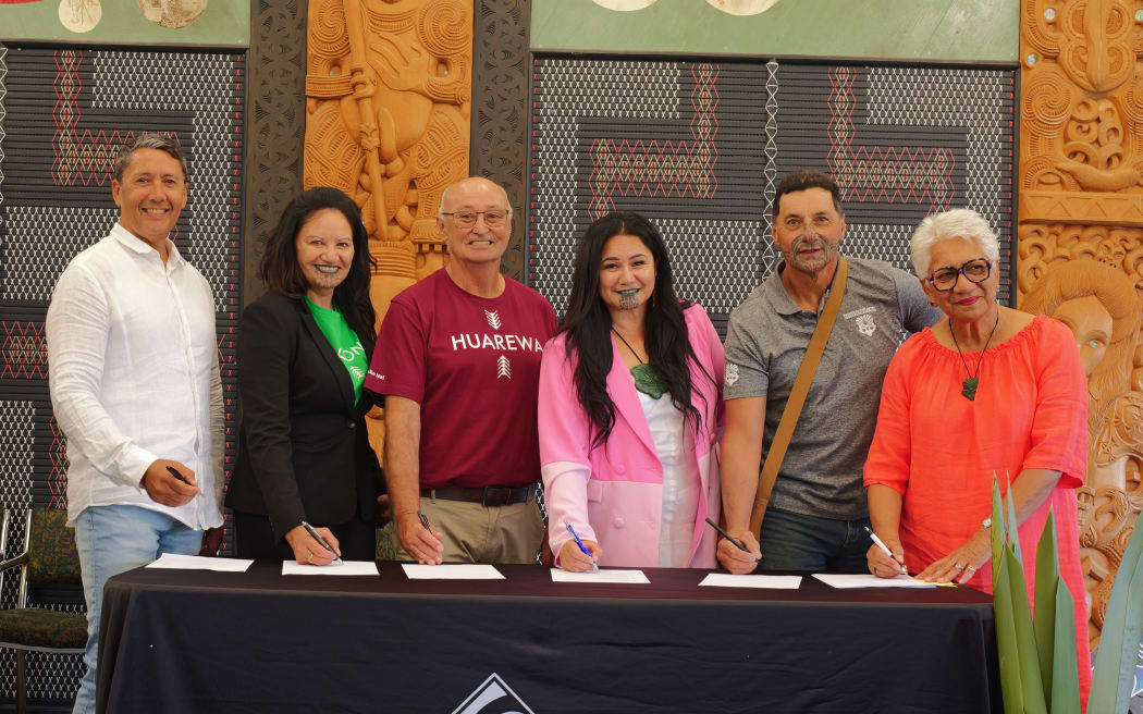 From left to right Andre LeGeyt, Waylyn Tahuri-Whaipakanga, Mike Paku, Heather Te Au-Skipworth, Wayne Skipworth and IronMāori Ambassador Waiora Rogers at Pukemokimoki Marae.