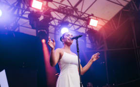 Jorja Smith performing at Laneway 2019