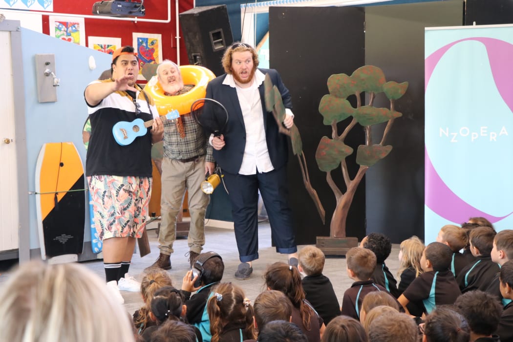 (l to r: Emmanuel Fonoti-Fuimaono, Stuart Coats, Samuel Downes)