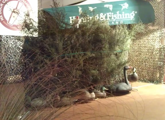 Competitors made their calls from a maimai.