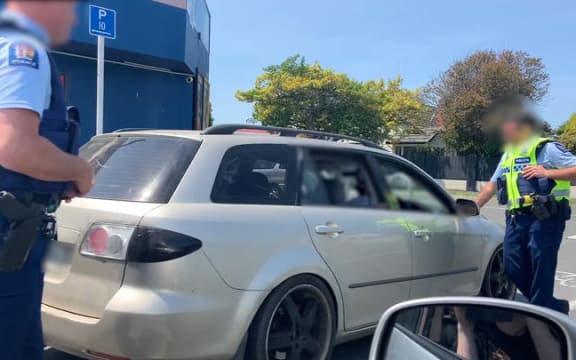 Police armed response officers