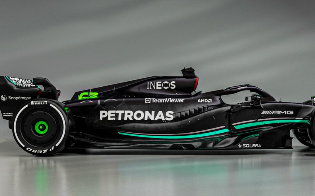 Mercedes goes back to black for new F1 car