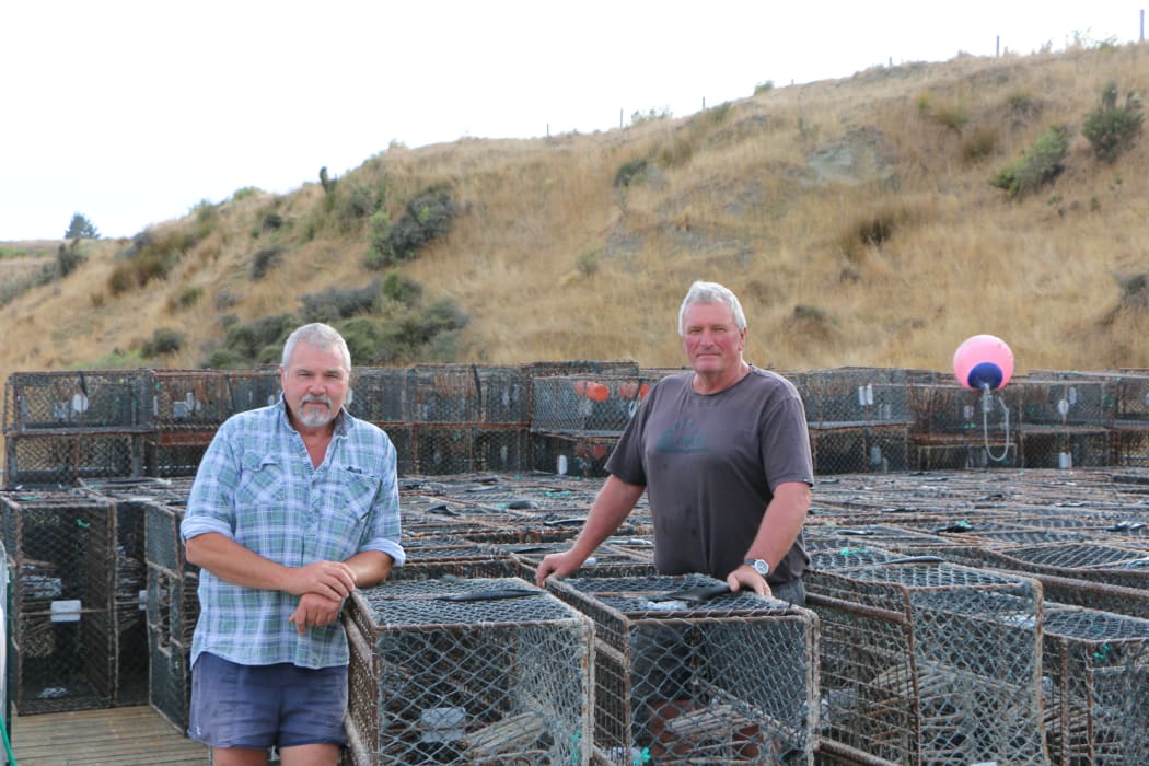 Motunau commercial crayfishers Geoff Basher (left) and Murray Vanstone (right).
