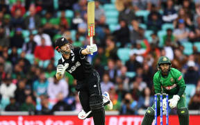 Kane Williamson batting against Bangladesh.