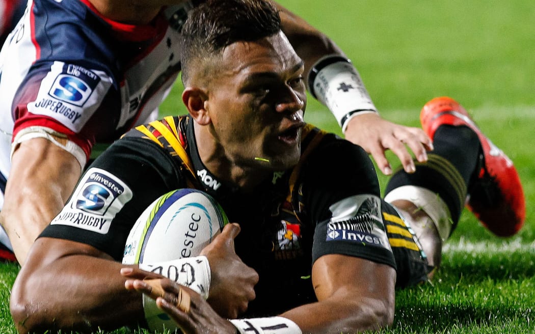 Seta Tamanivalu scores against the Rebels.