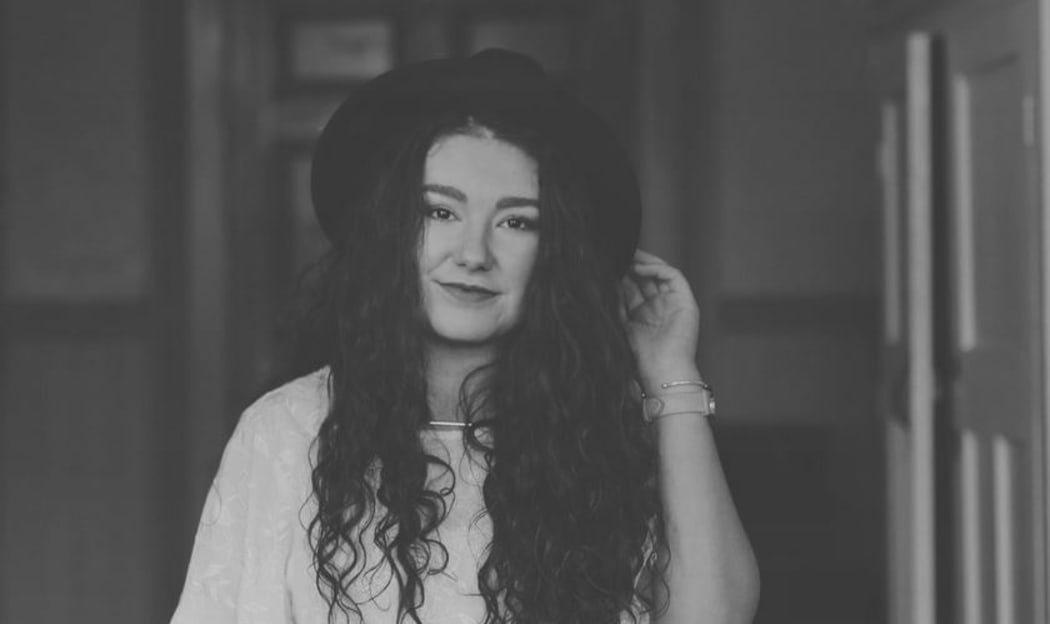Southern songwriter, Jenny Mitchell, original hails from Gore.
