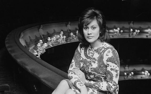 New Zealand operatic soprano Kiri Te Kanawa at the Royal Opera House Covent Garden, London, 5th March 1971. (Photo by Michael Stroud/Daily Express/Hulton Archive/Getty Images)