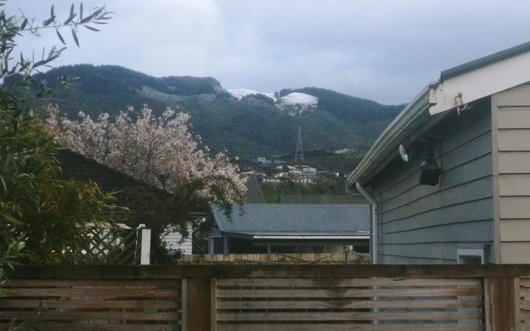A dusting of snow on the hills around Upper Hutt on Thursday 6 October 2022
