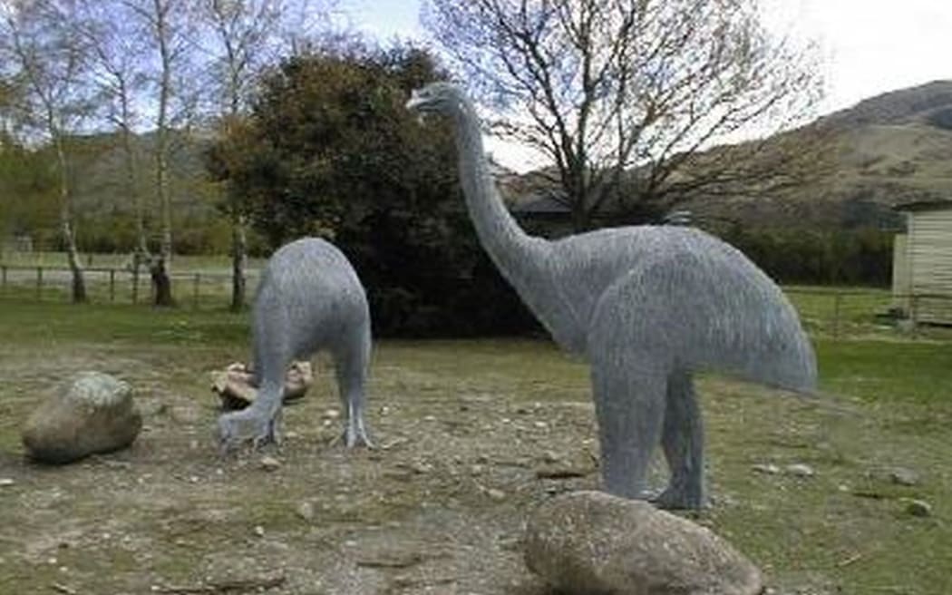 An image from the DOC plan shows an installation which could be used at the Oparara caves.