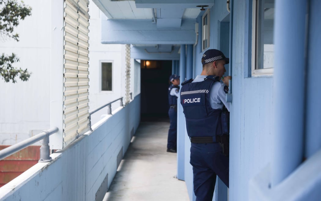 Police at Pukehinau Flats on Brooklyn Rd following gunfire.