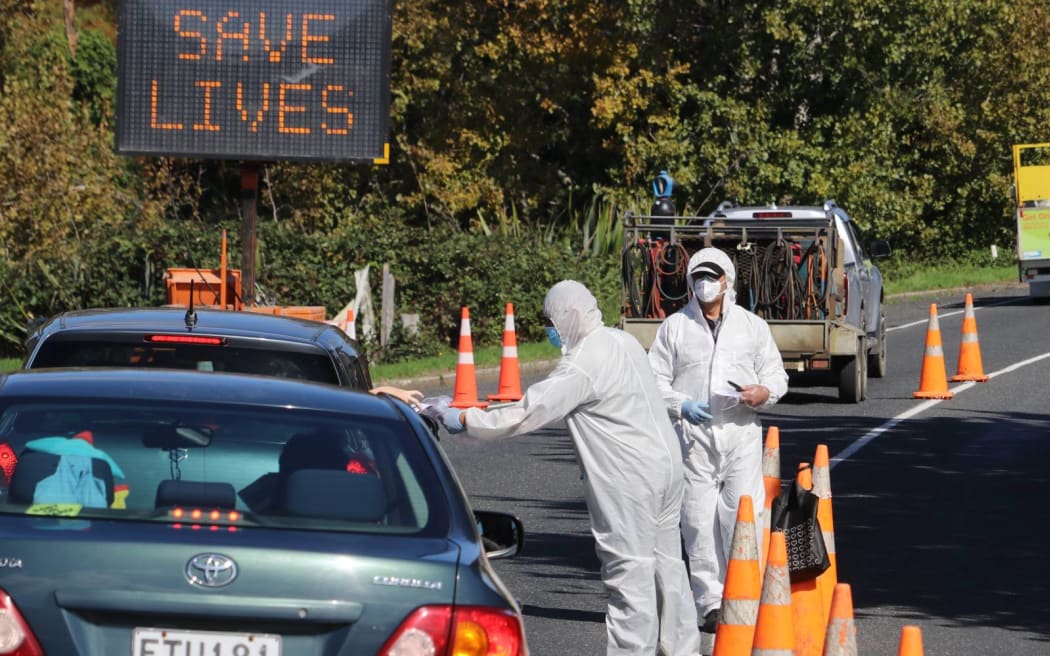 An iwi-run checkpoint on State Highway 12, Kaikohe, in April 2020. Photo: Peter de Graaf