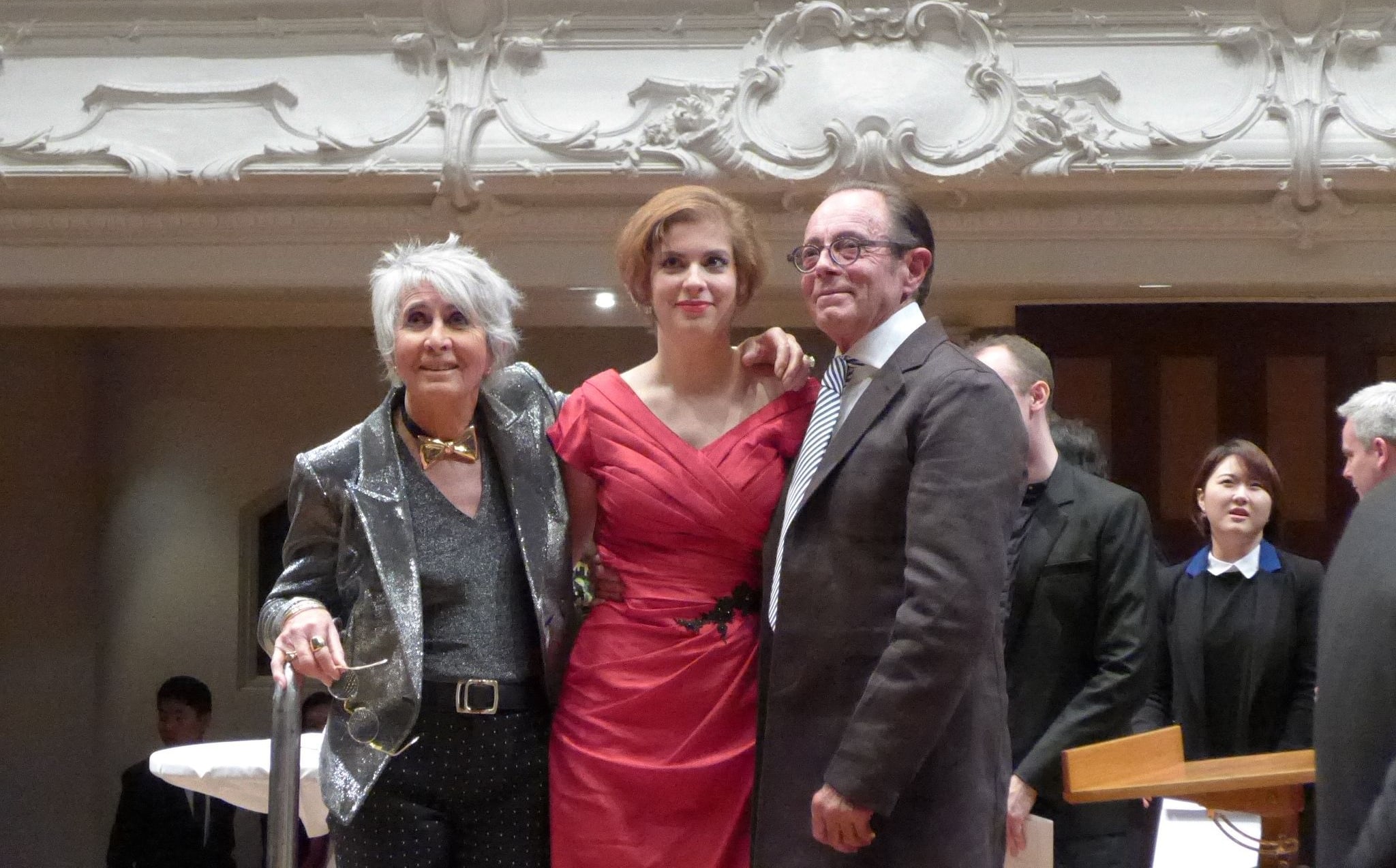 2017 MHIVC winner Ioana Cristina Goicea with Christine, Lady and Sir Michael Hill