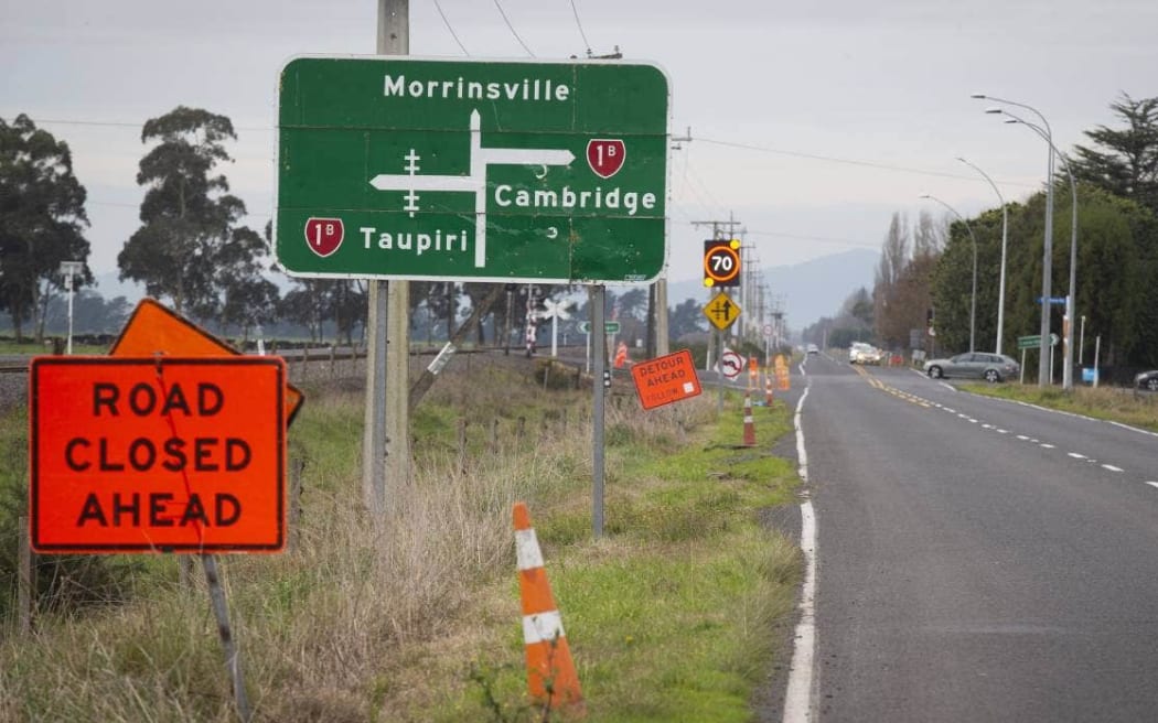 State Highway 1B or Telephone Rd is the main travel route for people wanting to bypass Hamilton and continue south.