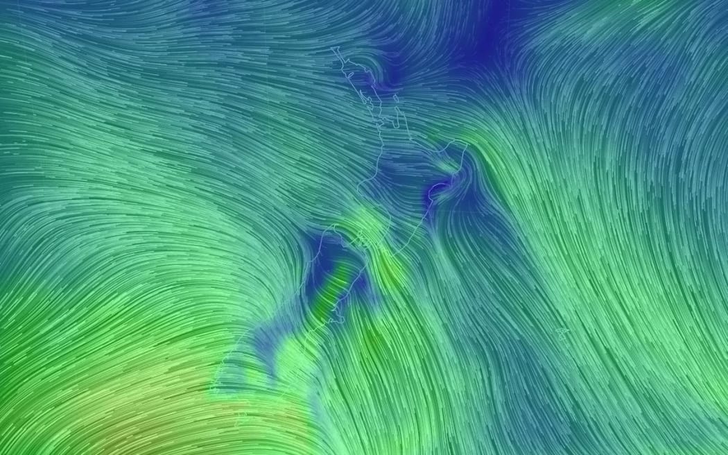 The wind flow over New Zealand is creating massive gusts towards the country's south-east coast.